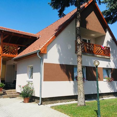 Hanna Apartman Balatonlelle Εξωτερικό φωτογραφία